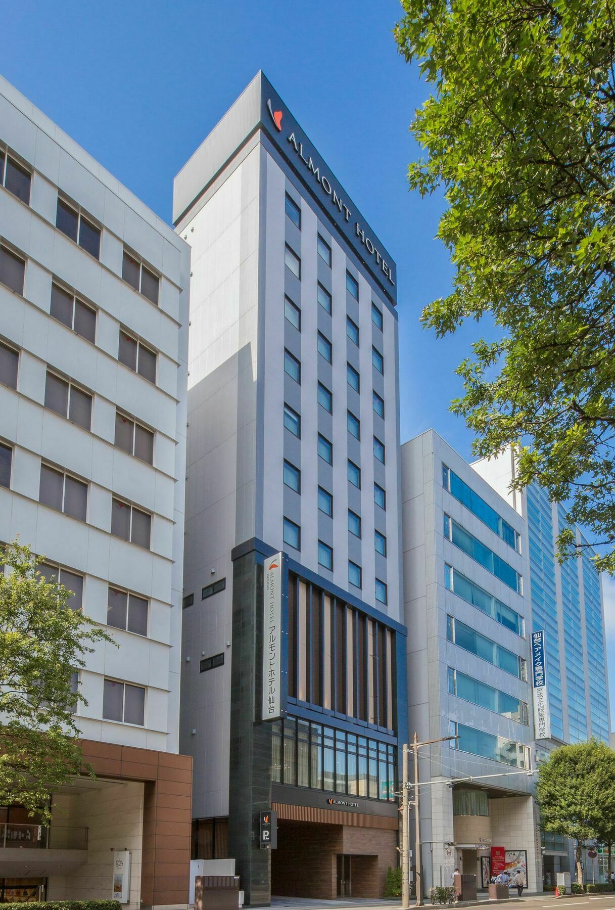 Almont Hotel Сендай Экстерьер фото